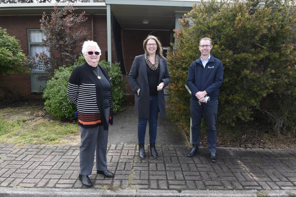 Sebastopol Senior Citizens Club secretary Bev Lovett, Ballarat MP Catherine King, and City of Ballarat chief executive Evan King. Picture: Lachlan Bence