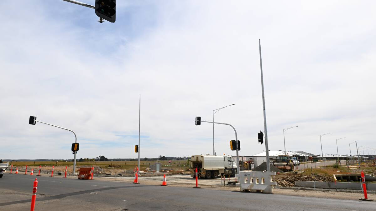 What's happening on Dyson Drive? New traffic lights appear ahead of more works