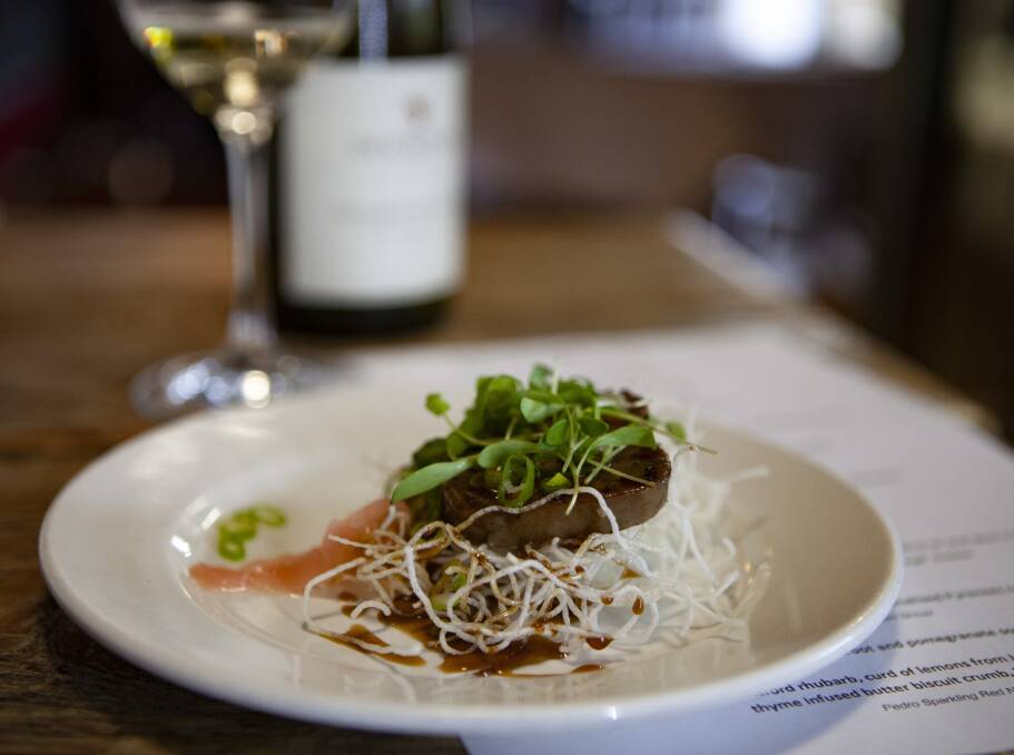 Char-grilled beef tongue, vermicelli, pickled ginger, honey soy, spring onion, peanut, with 2018 Degraves Road Chardonnay