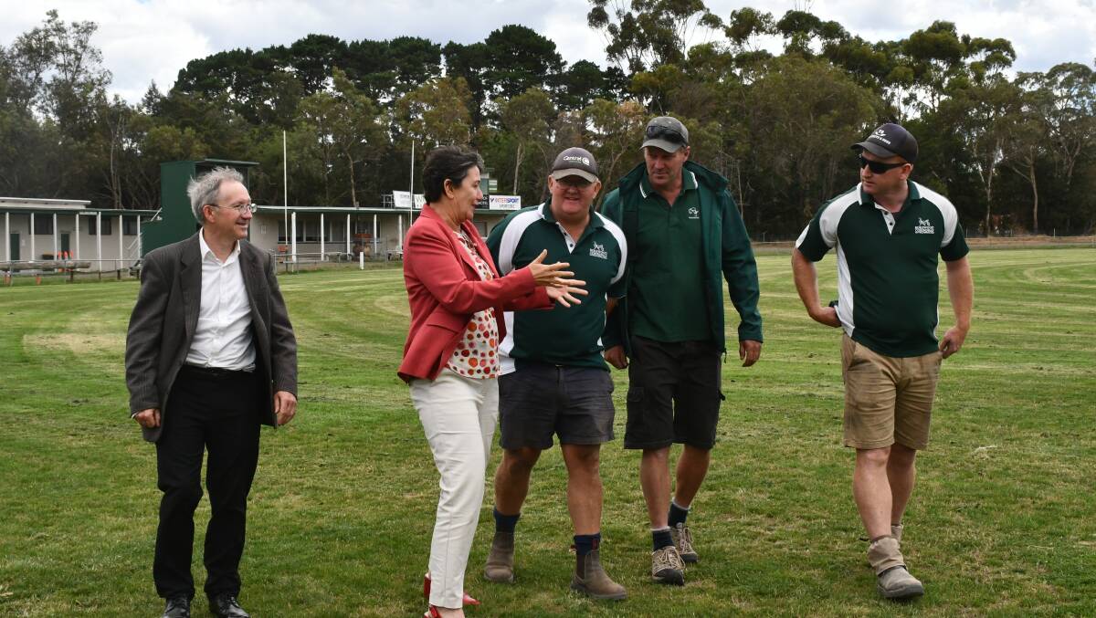 Golden Plains Shire mayor Gavin Gamble and Buninyong MP Michaela Settle chat to Rokewood-Corindhap committee members Addy Walton, Neilson Carr, and Patty Smith. Picture: The Courier