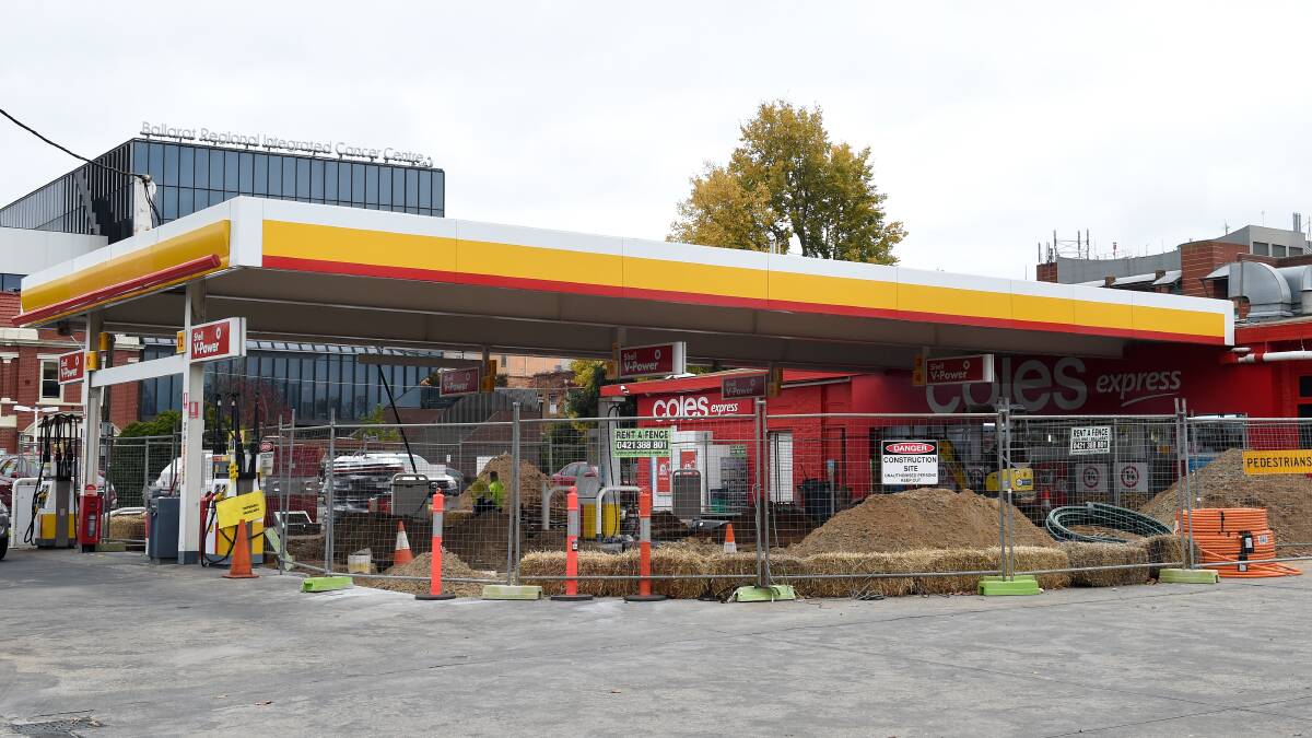 Upgrade works have begun at the Drummond Street Shell service station. Picture: Adam Trafford
