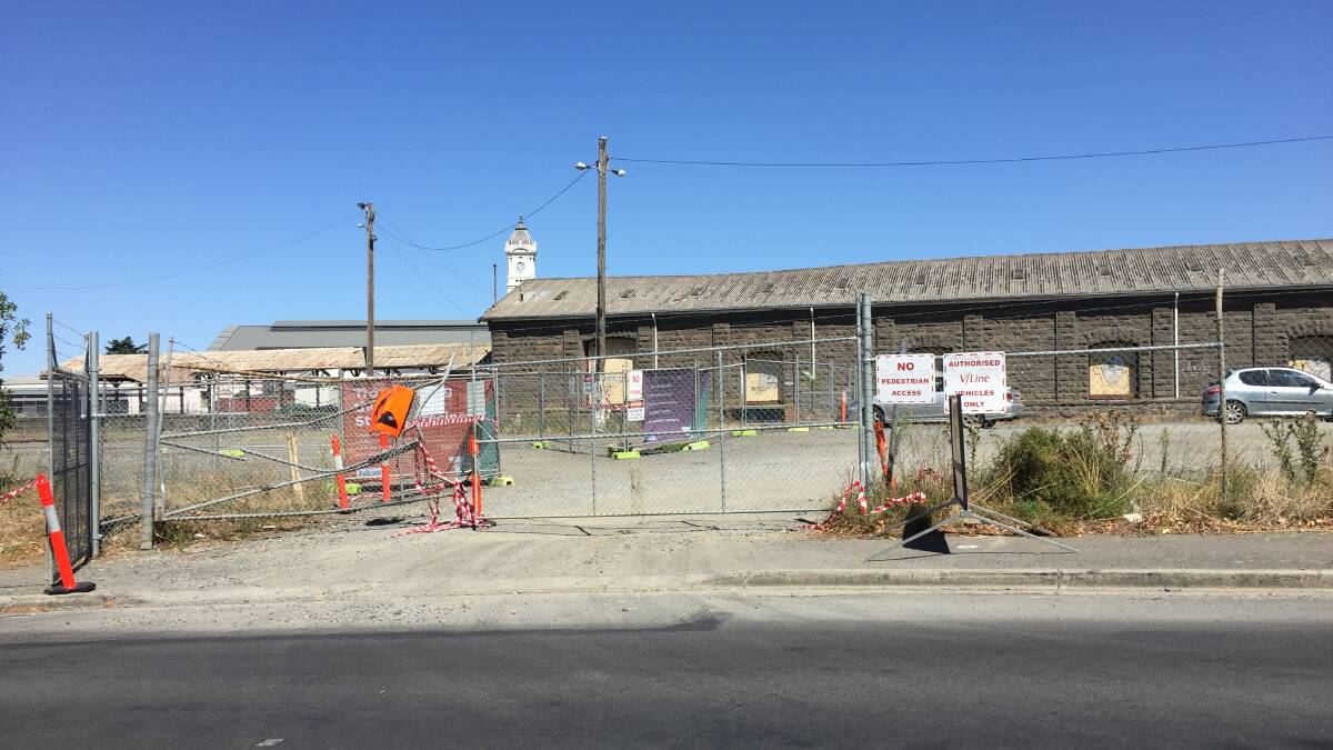 Ballarat station car park closed, as construction begins on upgrade