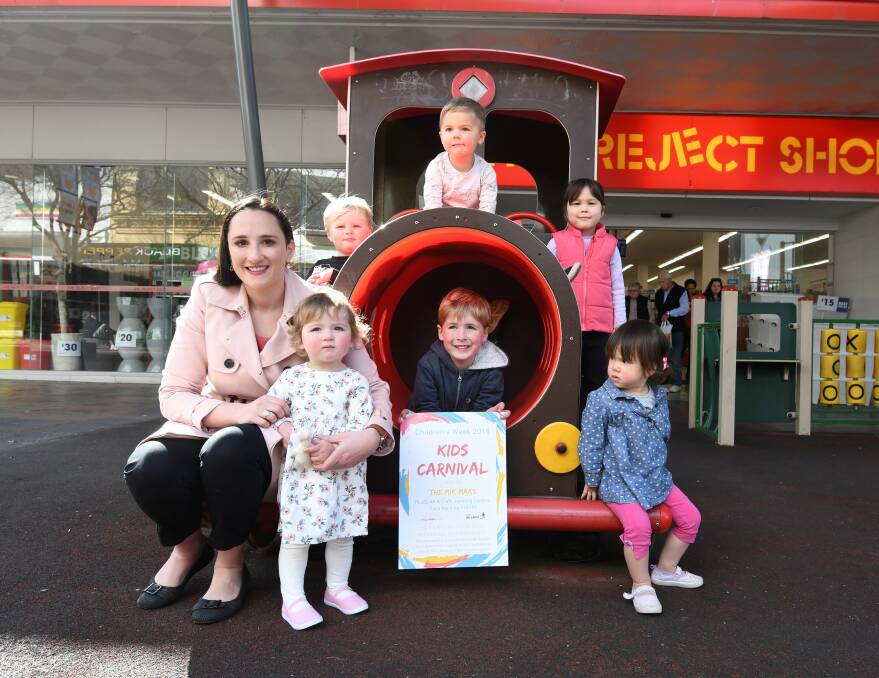 FAMILY FUN: Cr Amy Johnson announces a Kids Carnival in the Bridge Mall to Celebrate Children’s Week 2018. PICTURE: LACHLAN BENCE