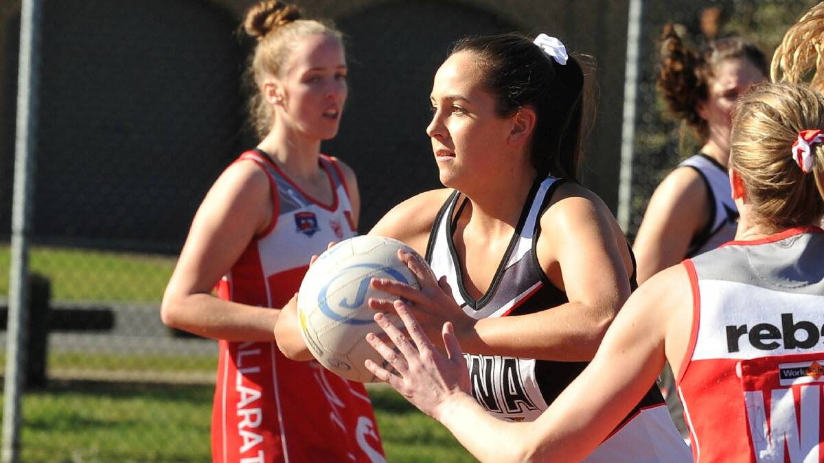 I'M OPEN: North Ballarat wing attack Zoe Nevett seraches for an open player in her side's win over Ballarat on Saturday. Picture: Lachlan Bence