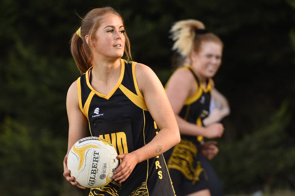 CONSISTENT: Springbank Netball coach Garth Kydd praised the consistency of the mid-court player Kelly Conroy during their undefeated start to the season. Picture: Dylan Burns. 