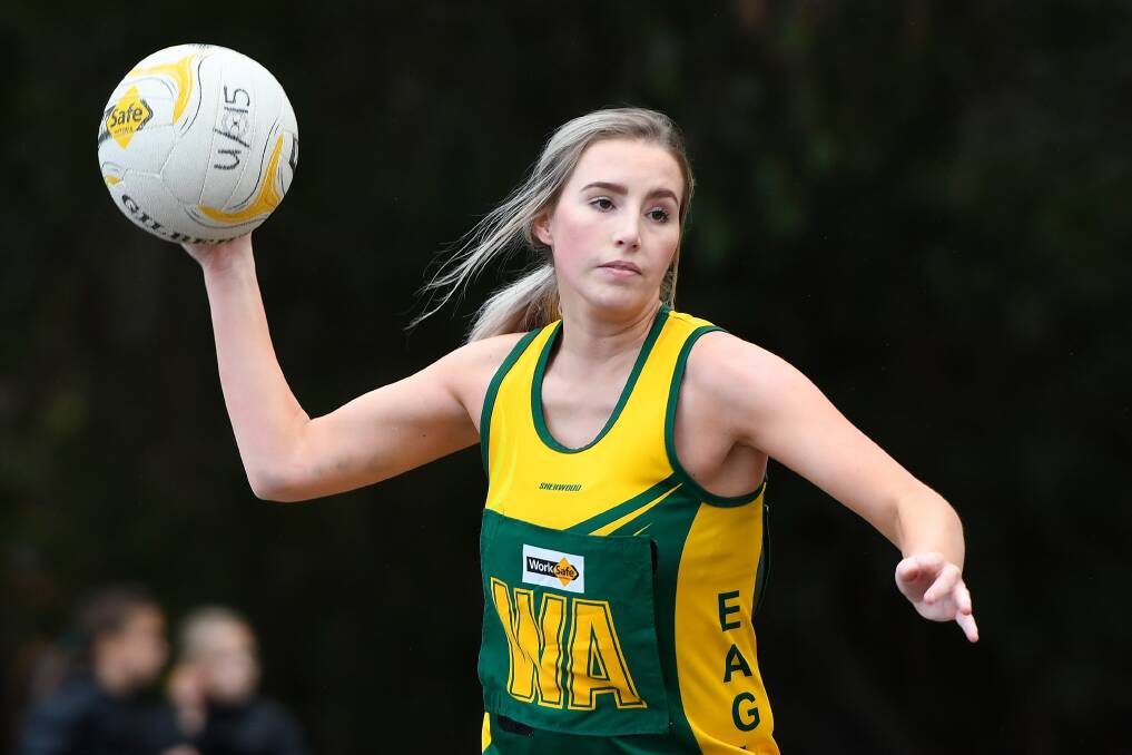 PASSING: Gordon coach Rhonda Best says her side's ability to move the ball from the mid-court to their goalers has been really strong in 2019. Picture: Adam Trafford.