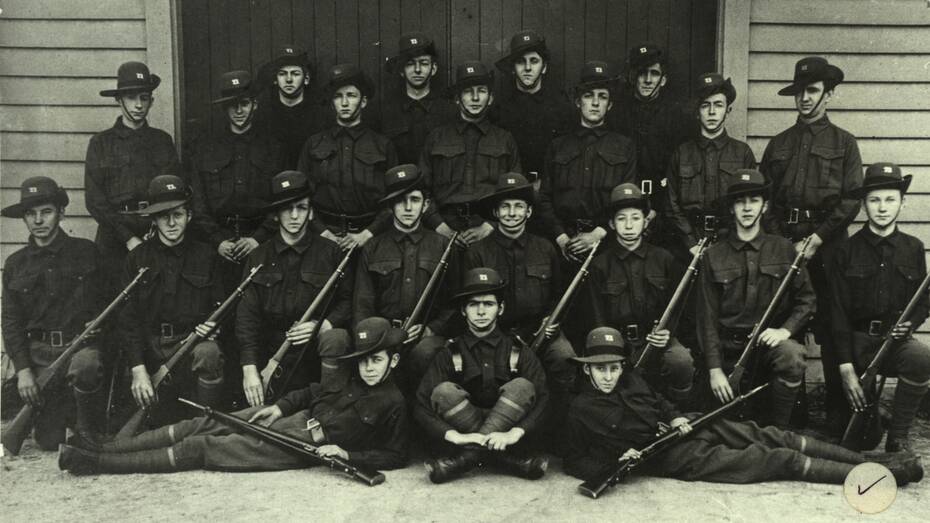 Ballarat School of Mines Cadets: Francis Davis standing extreme left. Picture courtesy Fed Uni Historical Collection.