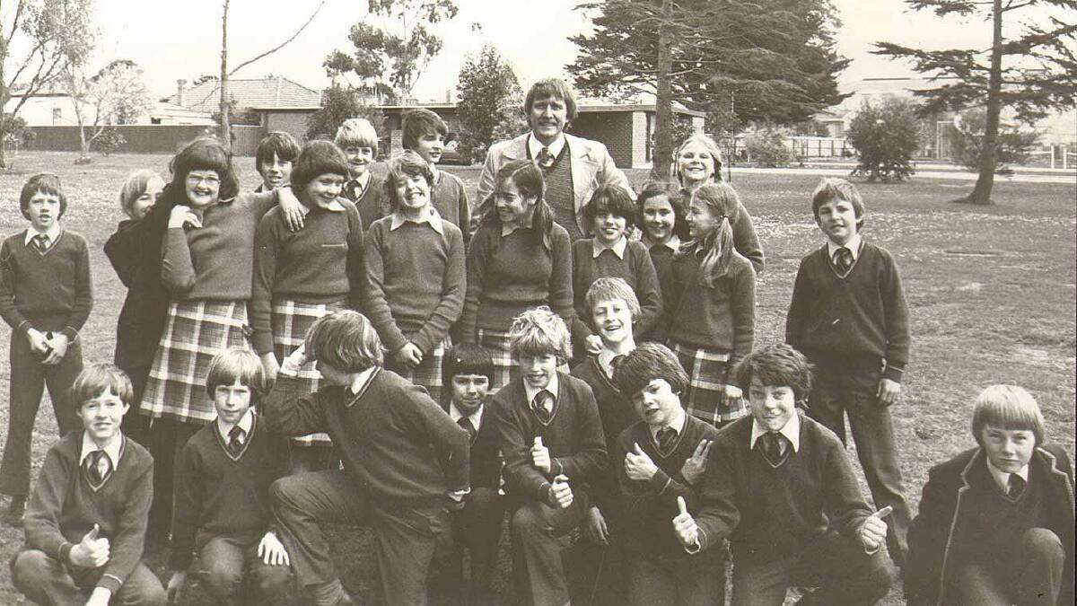 Ballarat Grammar, 1980s: Grade 6 students with teacher Andre-Gulbis.