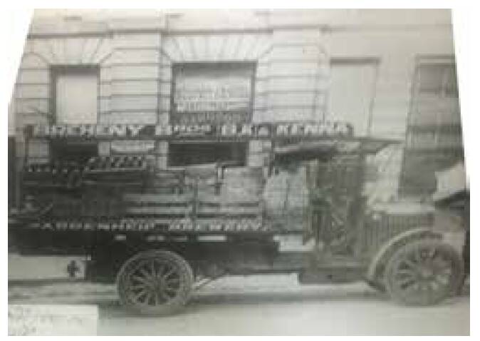 Deliveries: A Breheny Bros & Kenna truck in Lydiard Street in the early C20. Beer was delivered bottled or in 54-gallon (245-litre) wooden barrels called hogsheads.