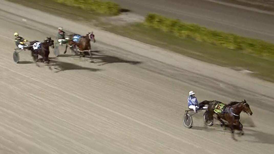 Ride High wins easily in Ballarat. Picture: Trots Vision.