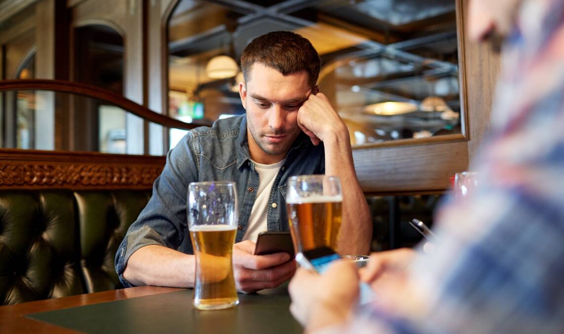 ALCOHOL APP: A new Deakin University designed app and eight-week behaviour change program could help problem drinkers curb their ways via their phone.