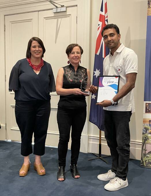 Sino Thomas from the Ballarat Keralites Foundation of Australia accept the award from Cr Belinda Coates and Wendouree MP Juliana Addison. Picture: Greg Gliddon