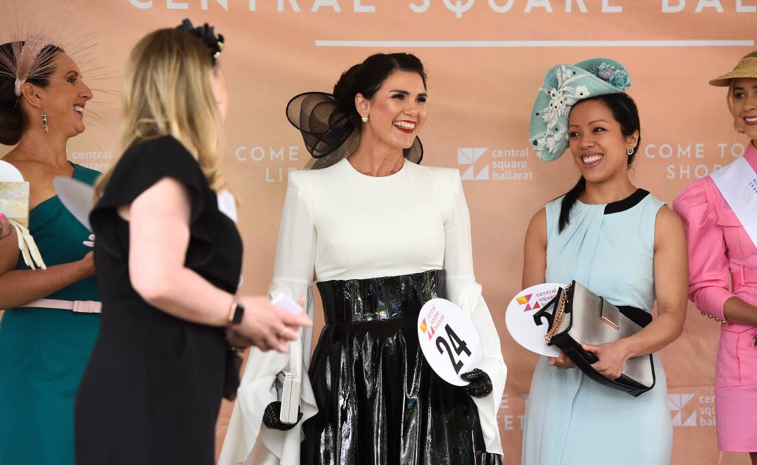 Bendigo's Kelly Carty (centre) was the winner of the Central Square Fashions on the Field in the Contemporary Lady category. 