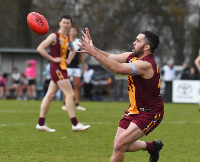 Grant Bell booted five for Redan but couldn't quite get his team across the line. 
