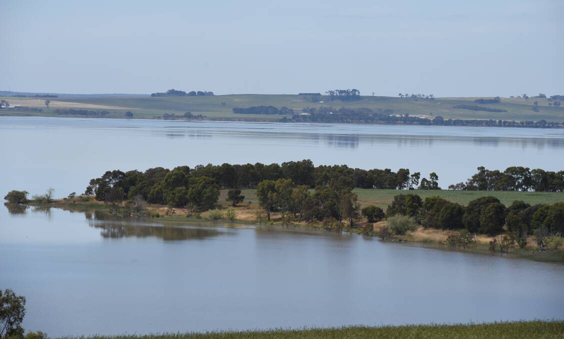 A project is set to discuss the future management options for Lake Burrumbeet