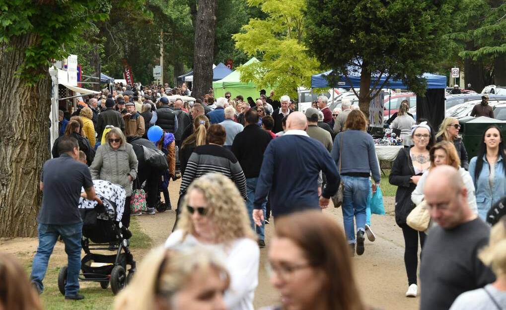 SpringFest annually attracts about 35,000 people to the shores of Lake Wendouree.