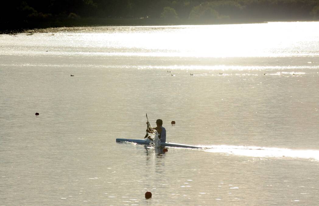 Conditions should be perfect the next two days for a paddle on Lake Wendouree, but wind will pick up later in the week.