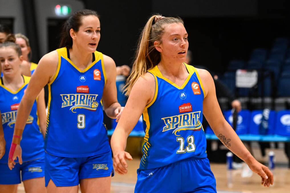 Ballarat Miners MVP Abbey Wehrung, and former Miner MVP Alicia Froling are being coached by Kennedy Kereama in the WNBL at Bendigo Spirit. Picture by Adam Trafford