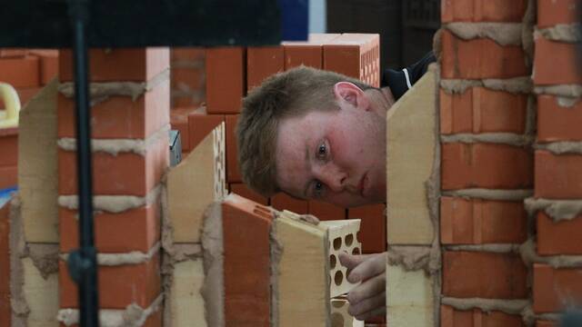 Meet the Clunes brickie named in the top 10 in the world
