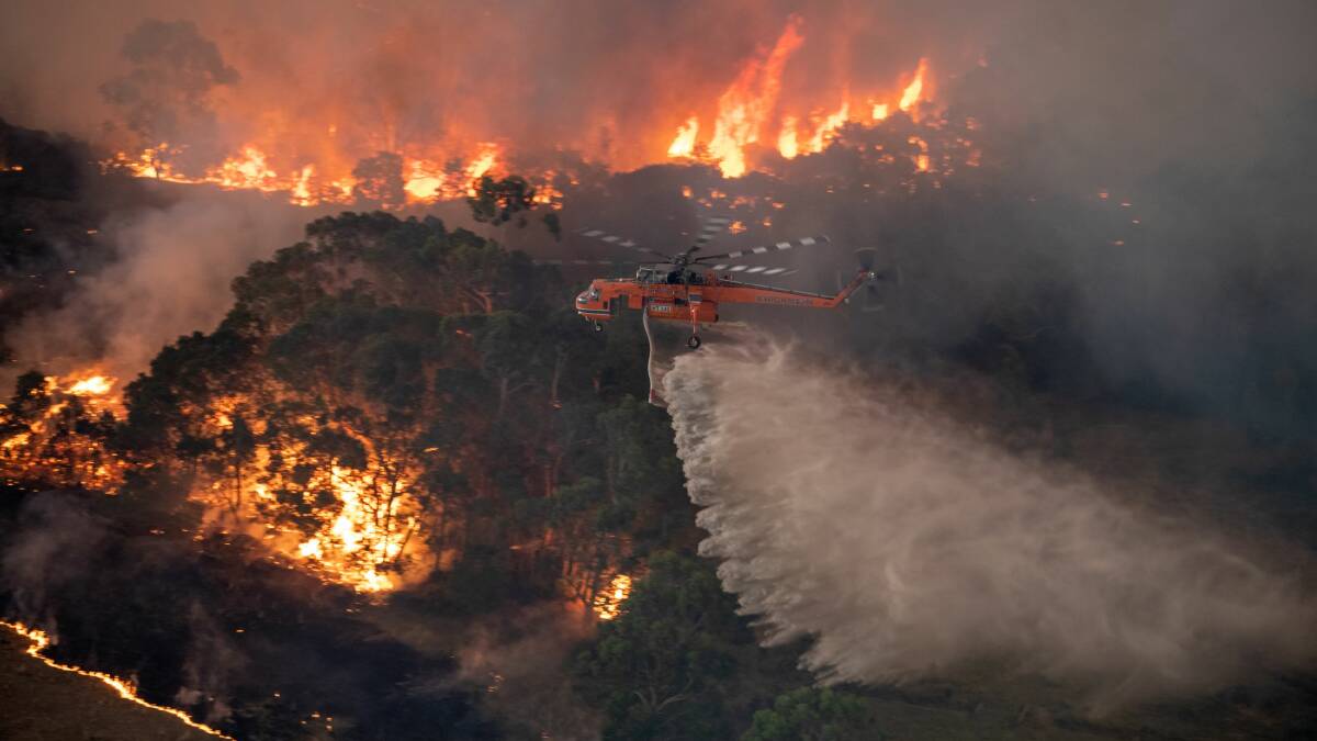 Are the bushfires a pivotal moment? 'If not, we're stuffed', says former fire chief