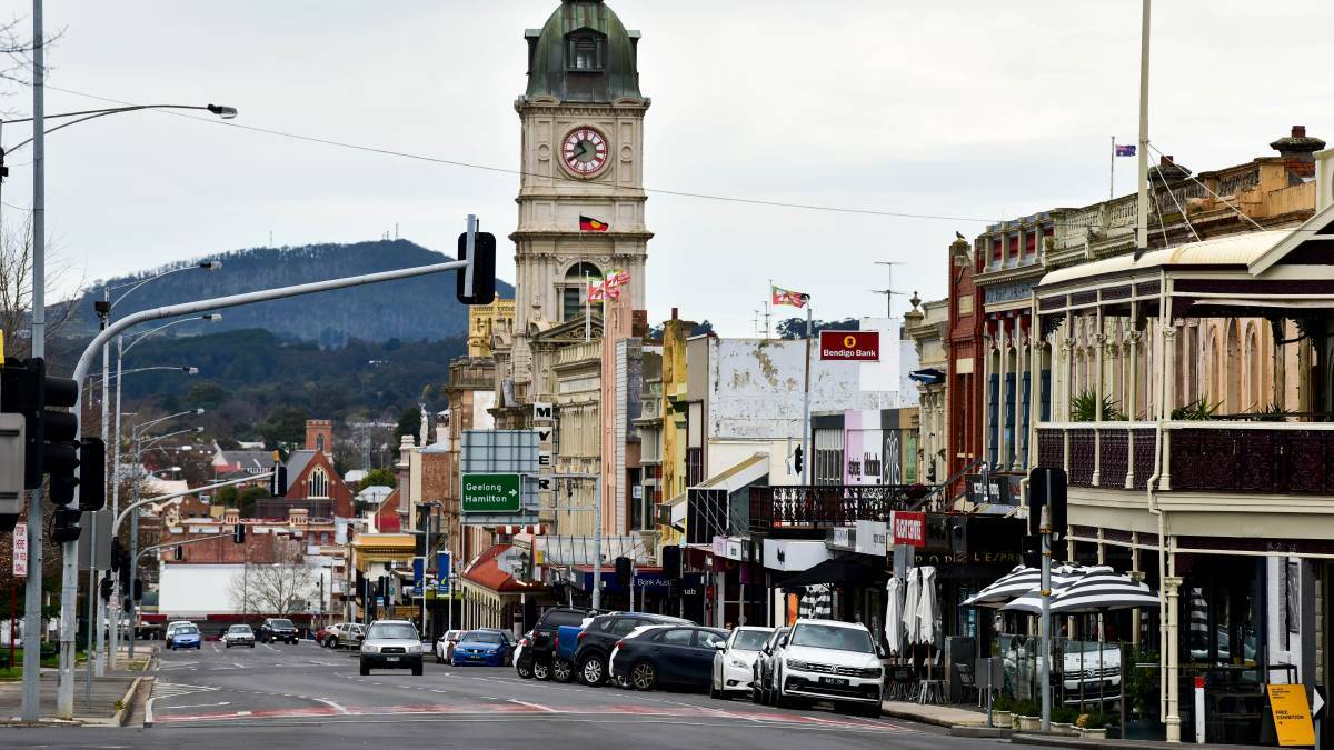 Premier outlines staged easing of restrictions in regional Victoria