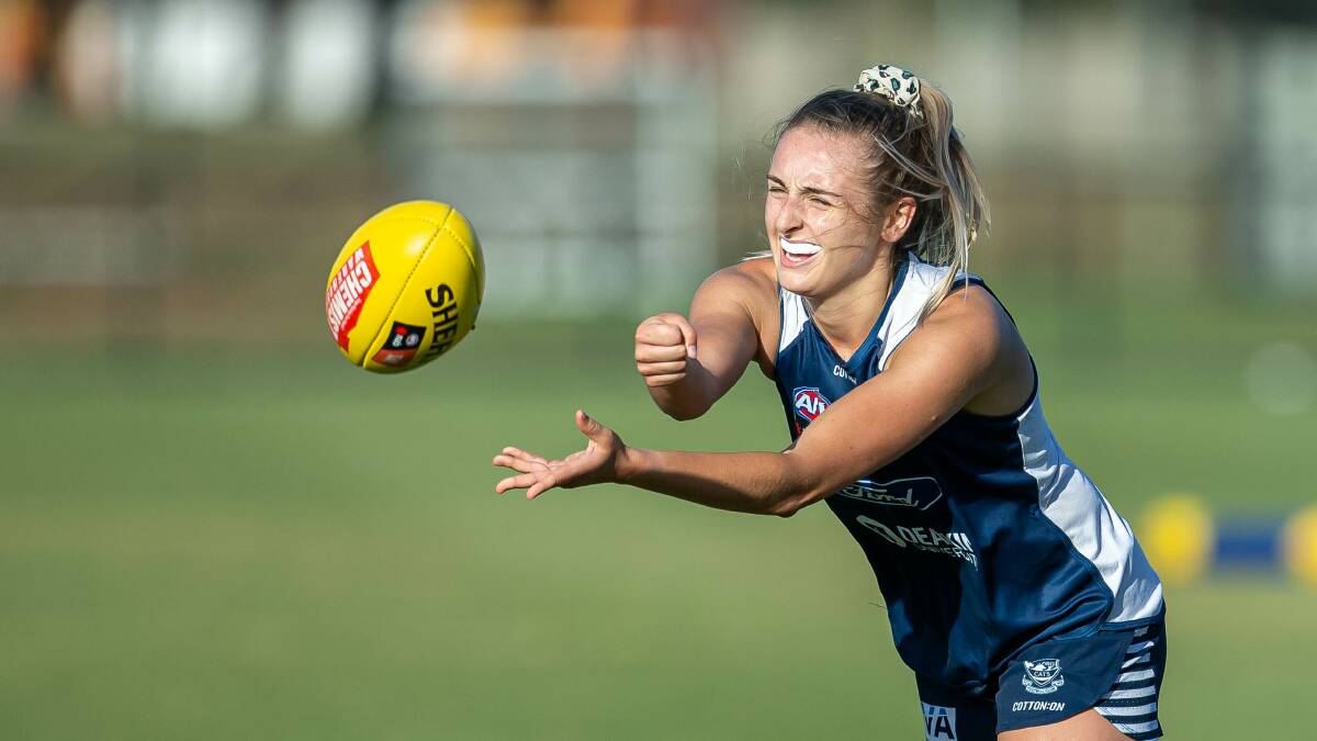 NOT LONG NOW: Amy McDonald at preseason training ahead of the 2020 AFLW season. Picture: Arj Giese