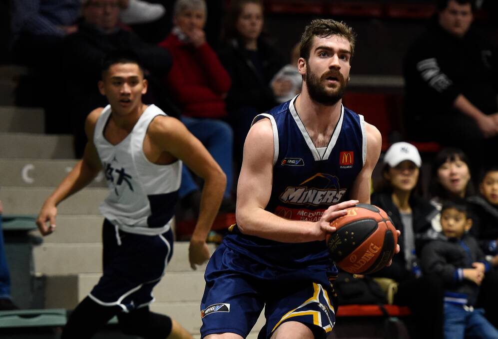 MONEY: Blake Allison spots up for the Ballarat Miners youth in 2019. Picture: Adam Trafford