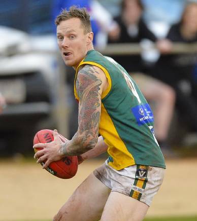 NEW SWAN: Ash Munari will test his goalkicker prowess in the BFL next season after 100 goals with Carisbrook.