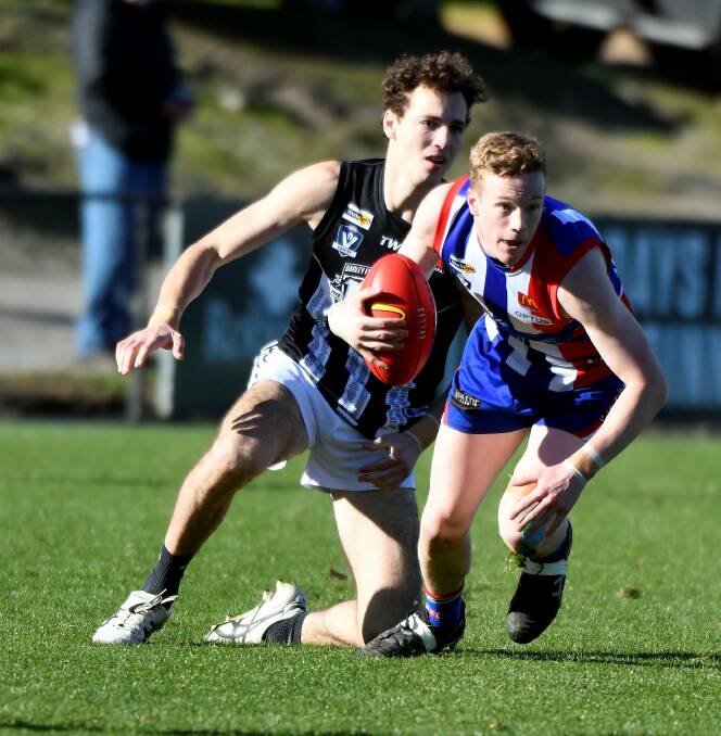 UP AND AWAY: Cam Lovig gets on his skates to make a break at the Eastern Oval on Saturday. Picture: Lachlan Bence