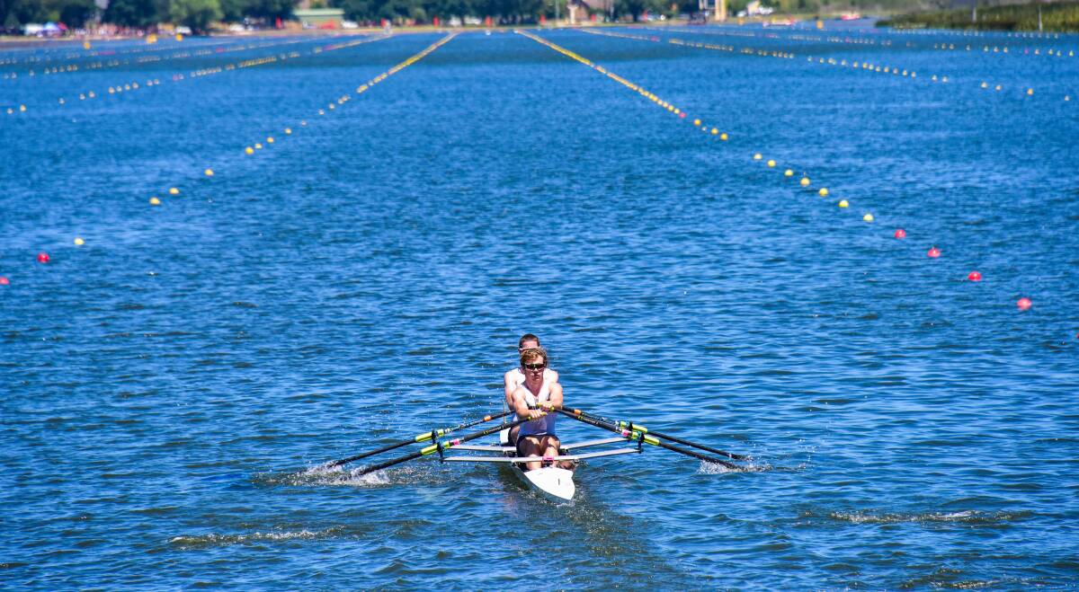 LONG WAY TO GO: Melbourne University male under-19 double scull Noah Gordon and Oliver Miller.