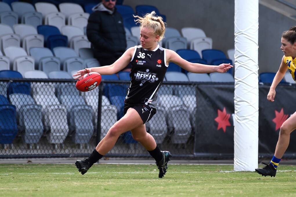 Mitzi Adamson in full flight for GWV Rebels earlier this year before the NAB League Girls season was halted by COVID-19. Picture: Adam Trafford