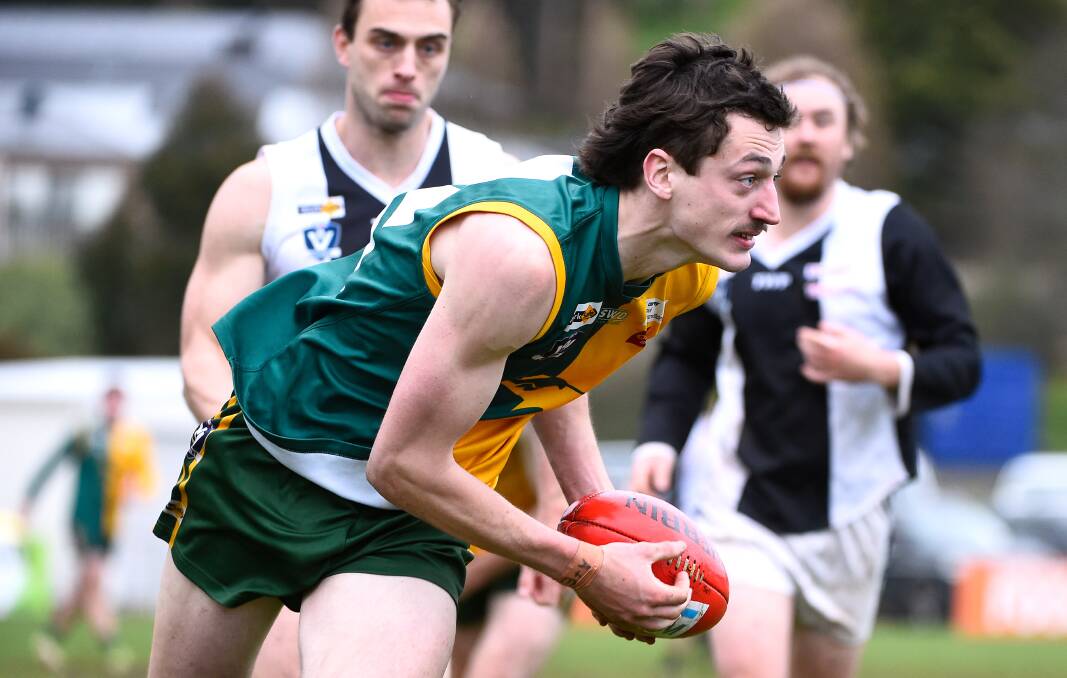 Gordon defender Harry Biggs cool and collected against Dunnstown at Buninyong on Saturday. Picture by Adam Trafford.