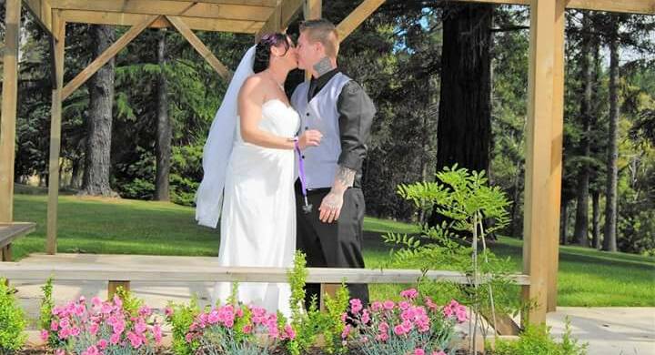 Wedding of Belinda Keirl and Ben O’Shannassy | photos