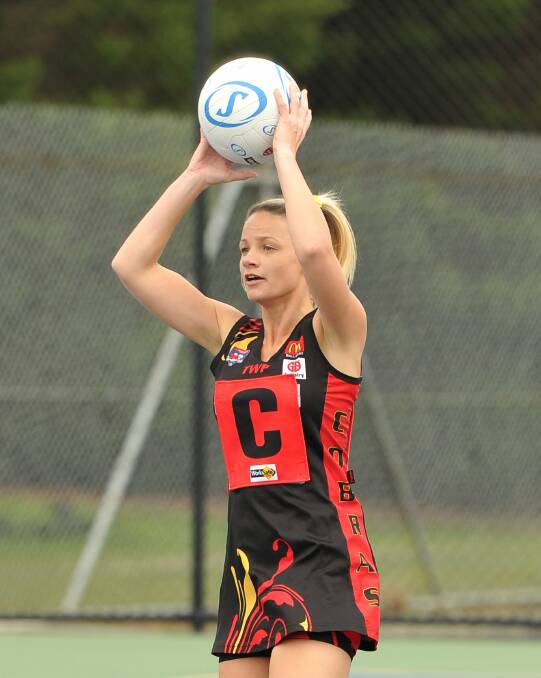 Kaila Ingham looks for an option during the 2019 season. Picture: Lachlan Bence