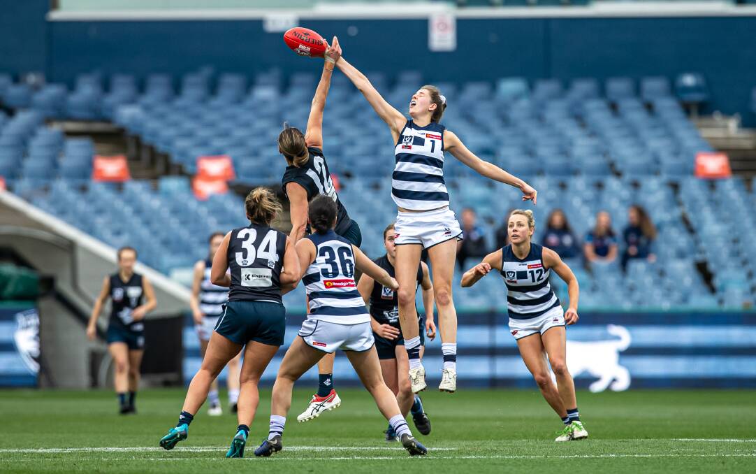GOING ROUND AGAIN: Former GWV Rebel Rene Caris contests the ruck for Geelong's VFLW side. Caris has re-signed until the end of 2022. Picture: Arj Giese