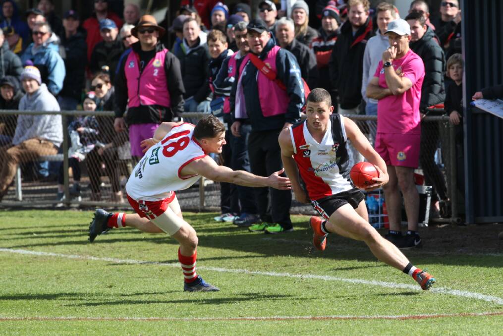 Horsham Saints' Sam Jasper streaks down the wing during the 2019 WFL semi-final. Picture: PETER PICKERING
