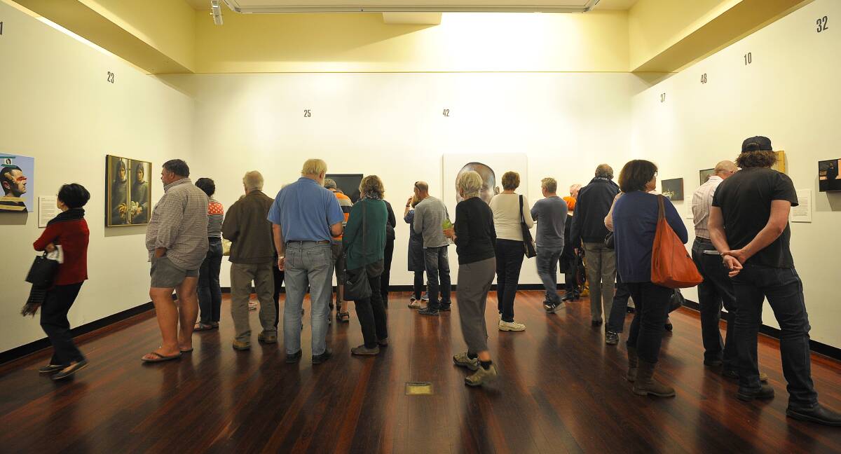 Art Gallery of Ballarat visitors take in the Archibald Prize finalist exhibition in 2016. The city hosted the touring exhibition in 2015, 2016 and 2017. 