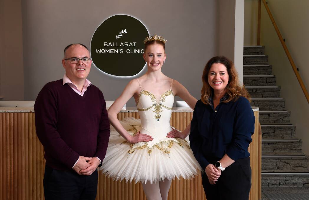 Ballarat Women's Clinic founder Dr Patrick Moloney and Brigid Moloney with Royal South Street Society's 14 years and over classical ballet championship solo winner Madison Sparkman. Picture by Adam Trafford
