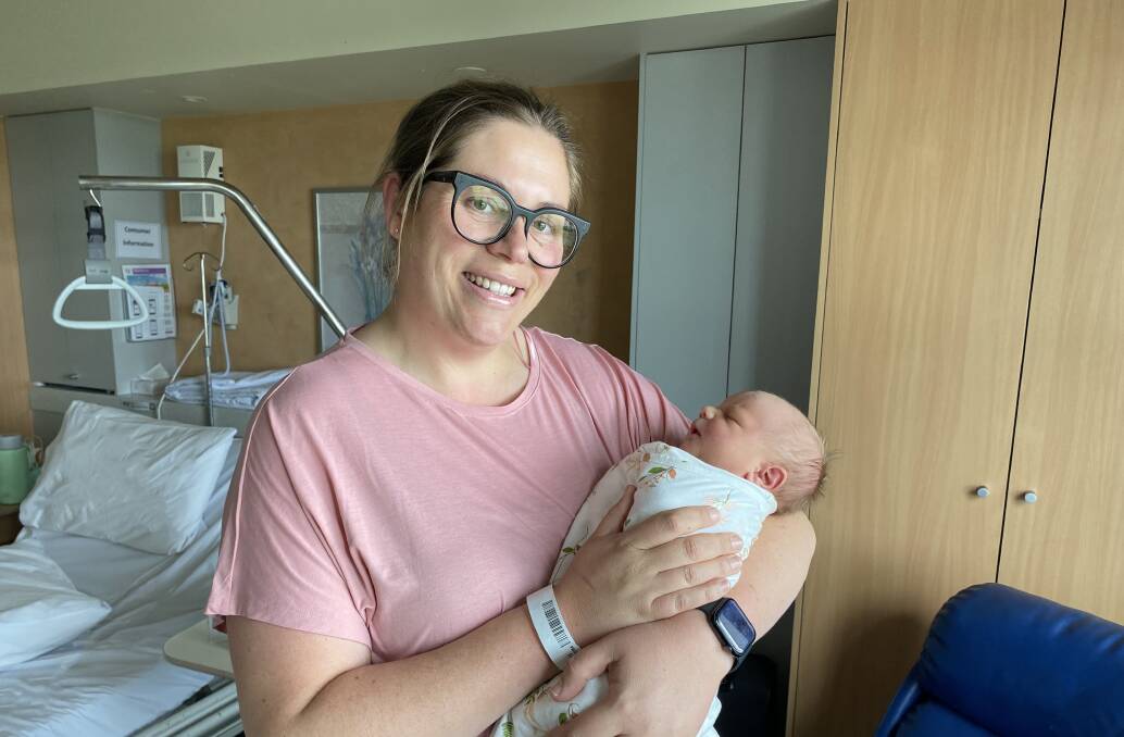 Kate Anderson and son Oliver who she helped deliver by caesarean at Grampians Health Ballarat on October 30. Picture supplied