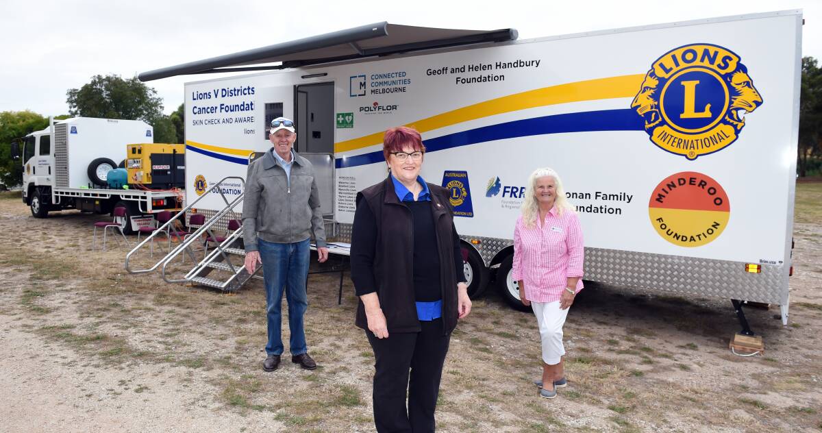 SERVICE: Lions V Districts Cancer Foundation chairman Bruce Hudgson, Lions V Districts Cancer FOundation trustee Pat Mills and VLCF screener coordinator Wendy Hebbebrand with the new van in Haddon on Saturday. Picture: Kate Healy