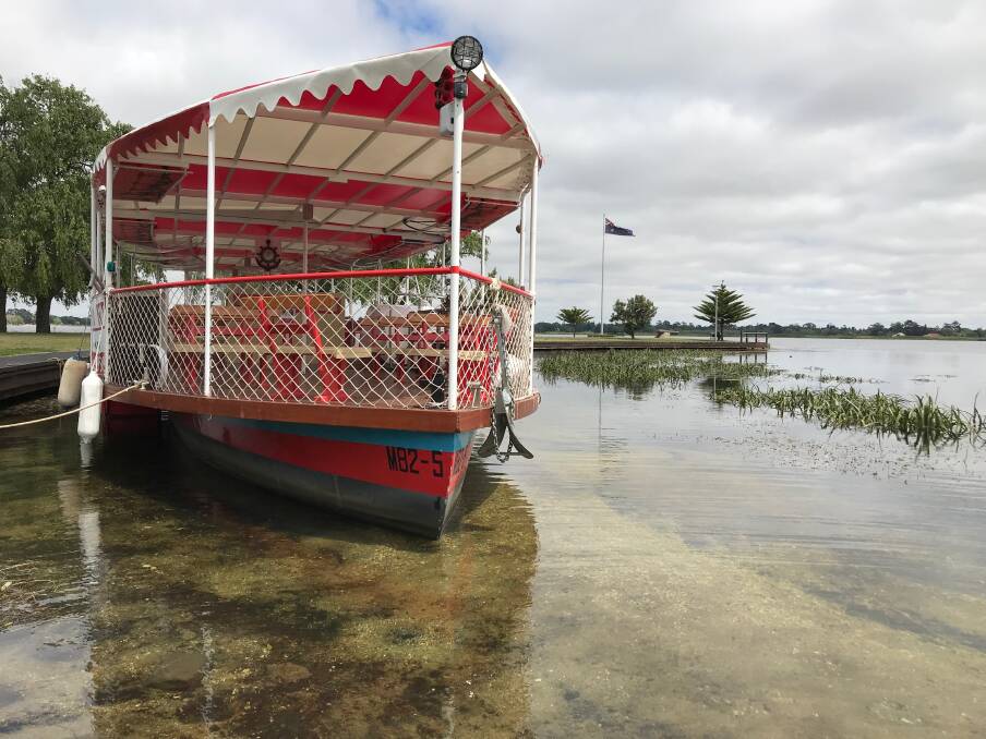 Stuck in the mud: Golden City Paddle Steamer grounded after high winds