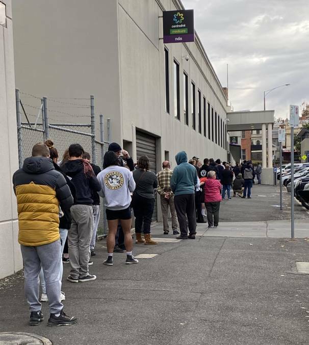 SUPPORT: People queued outside Centrelink in March when the first set of COVID-19 restrictions were imposed. Picture: Hayley Elg