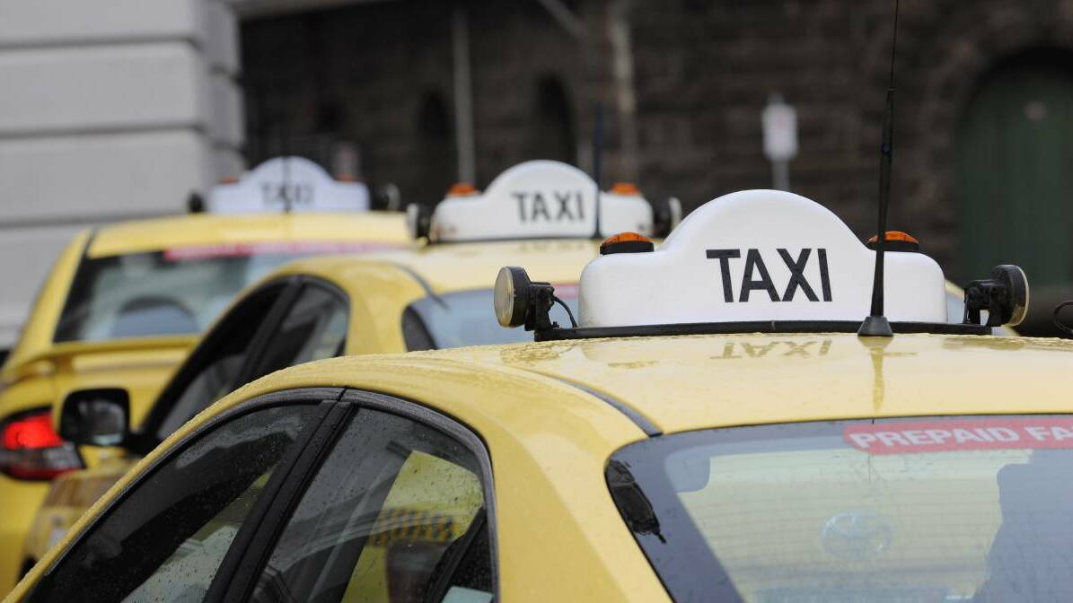Taxi driver suffers punch to face from man who did not pay his fare