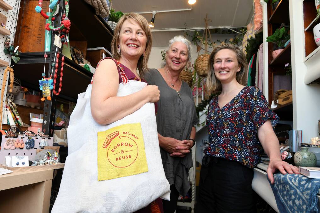 COMMUNITY CHANGE: Andrea Hurley, Wendy Aston and Stacey-Lee Gibson are the Ballarat waste free leaders behind Boomerang Bags. Picture: Lachlan Bence 