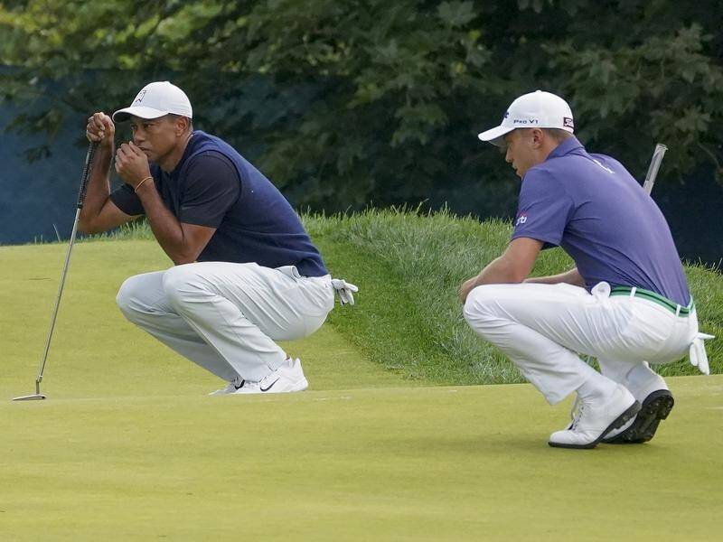 Tiger Woods (l) and Justin Thomas (r) won the exhibition match at the Payne's Valley Golf Course.