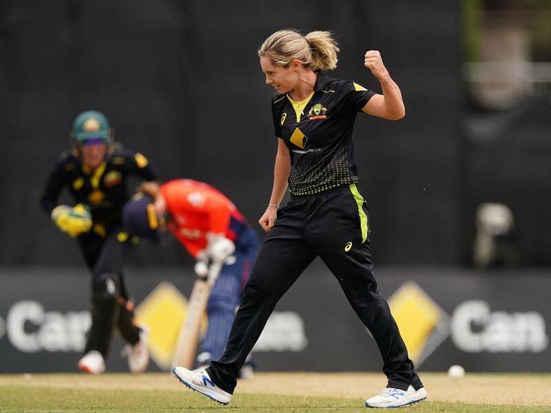 Allrounder Sophie Molineux will play an important role in Australia's Twenty20 World Cup defence.