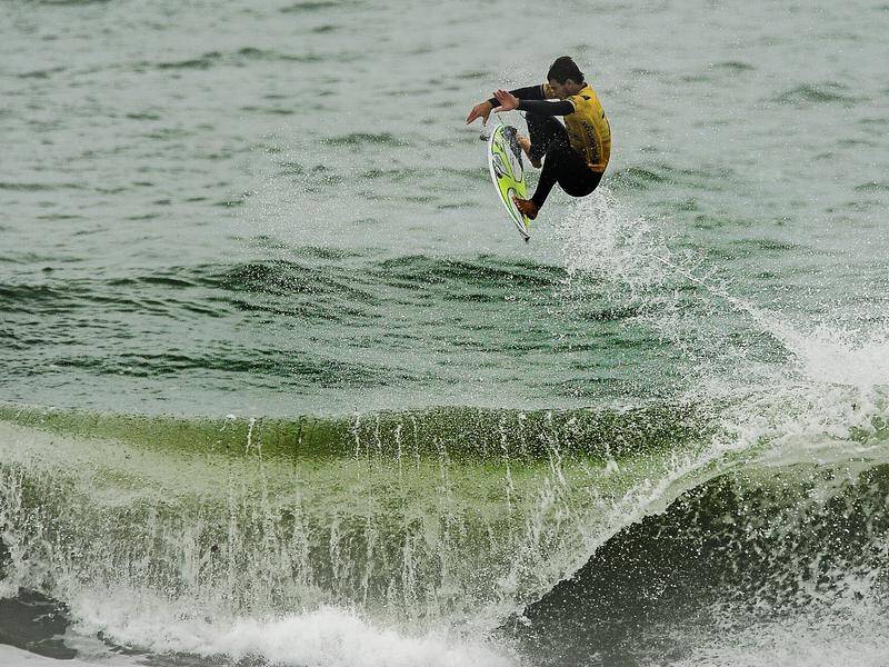 Australia's world rankings leader Jack Robinson in action in the WSL's Portugal Pro. (EPA PHOTO)