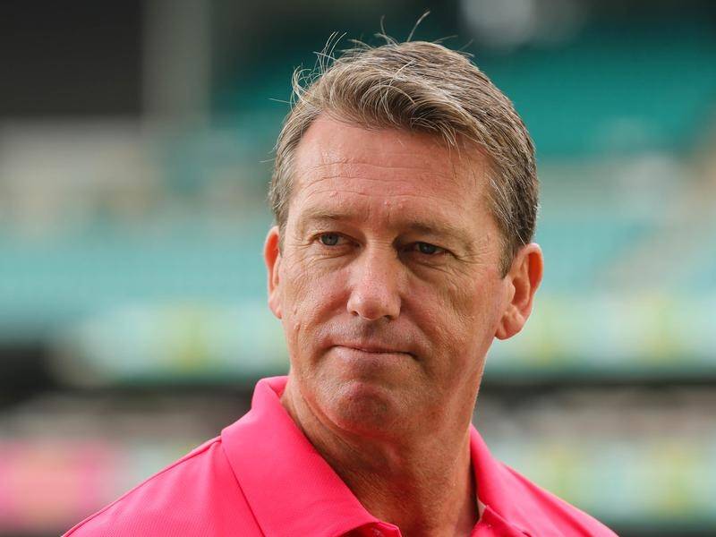 Cricket legend Glenn McGrath wants Australian curators to stop producing flat pitches this summer.