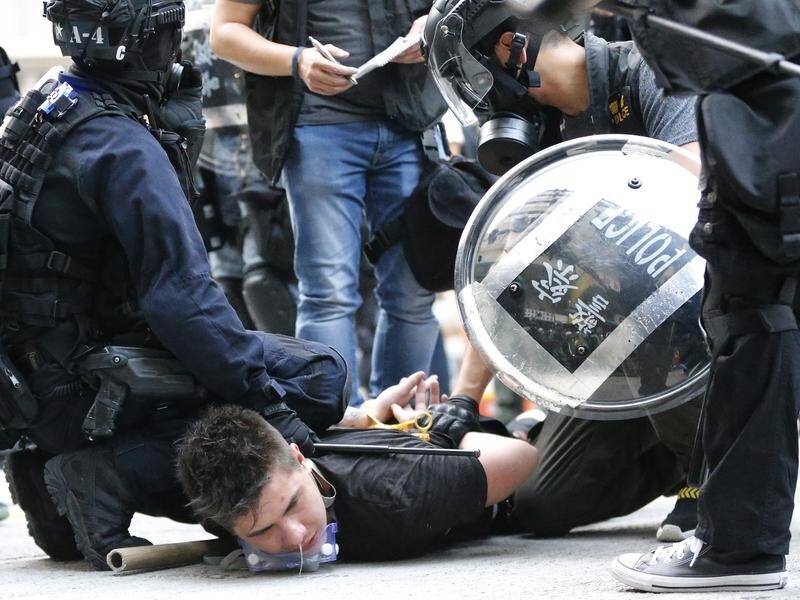 Riot police and protesters have once again clashed in Hong Kong after two weeks of relative calm.