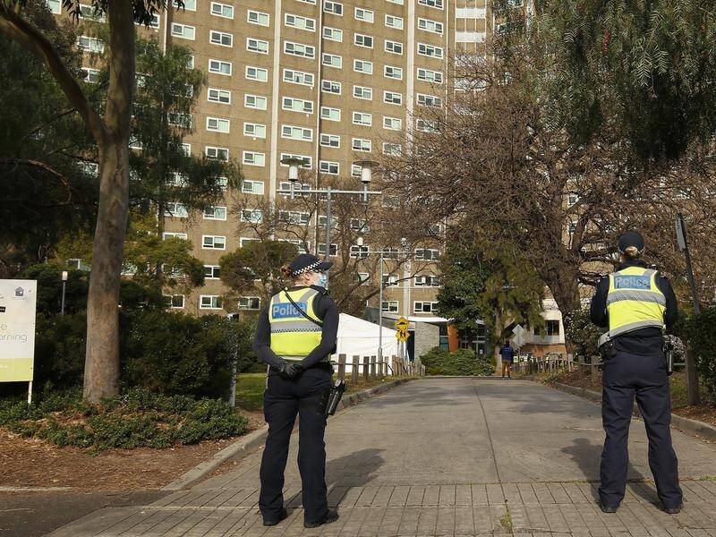 Victoria's ombudsman has scrutinised the treatment of public housing residents during hard lockdown.